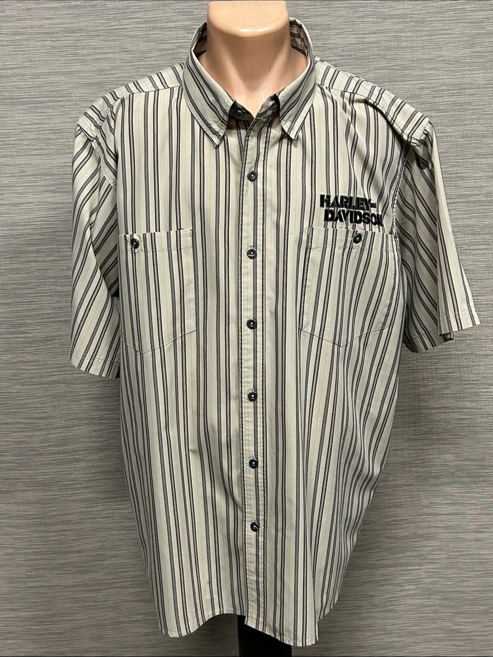 Harley-Davidson Men's Short Sleeve Button-Down Shirt - Cream with Black Stripes